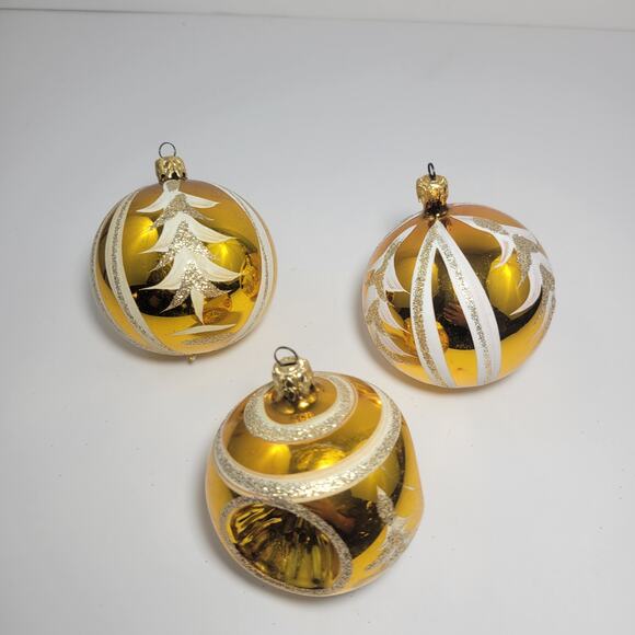 3PC Vintage West Germany Indent Gold Christmas Tree Ornament Set - Picture 5 of 6